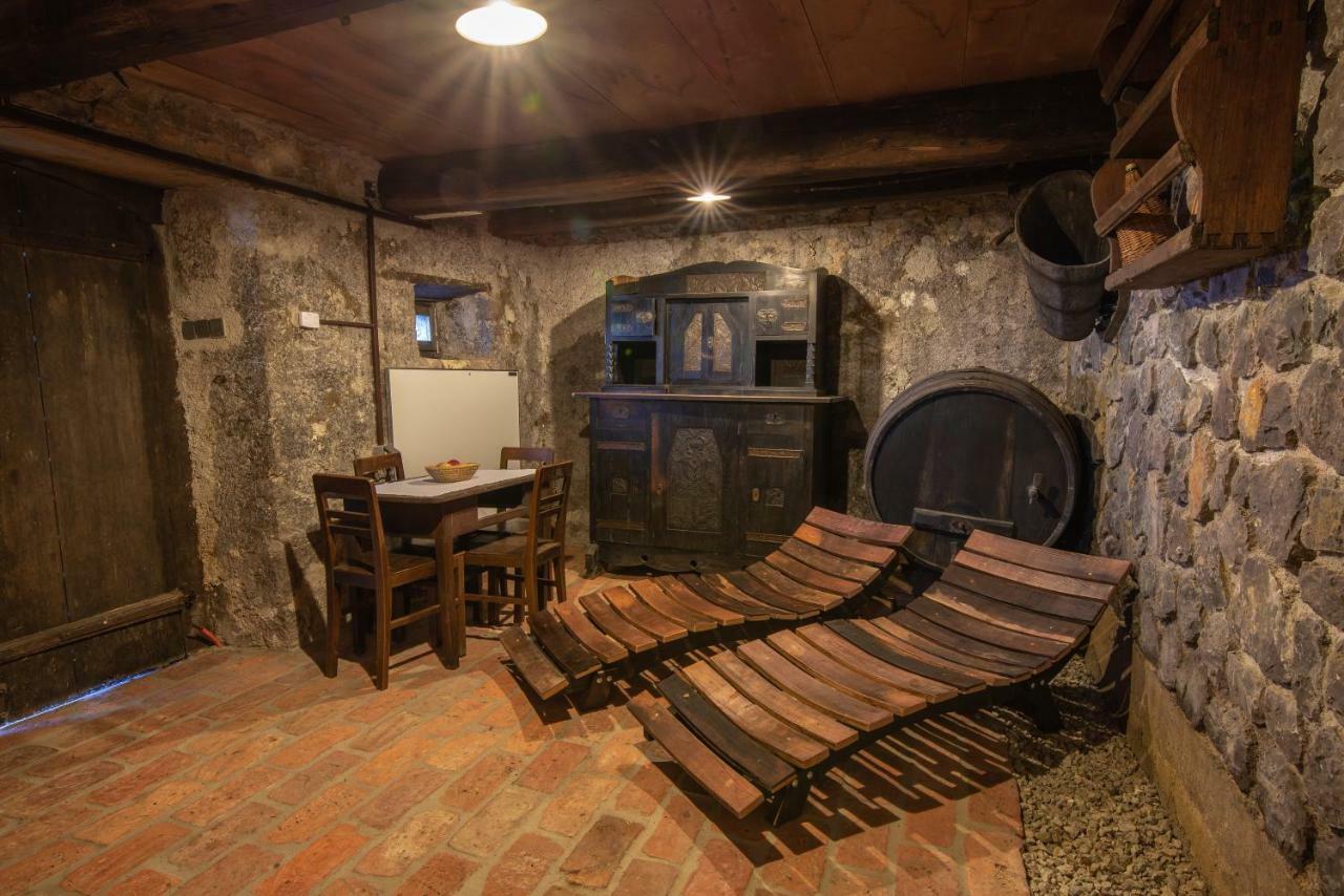 Vineyard Cottage Skatlar Otočec Extérieur photo